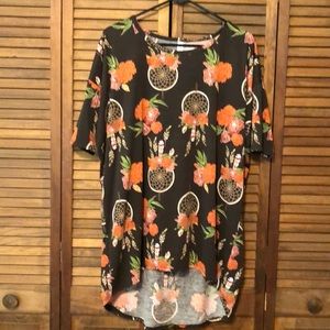 LulaRoe Irma Shirt - Dreamcatchers